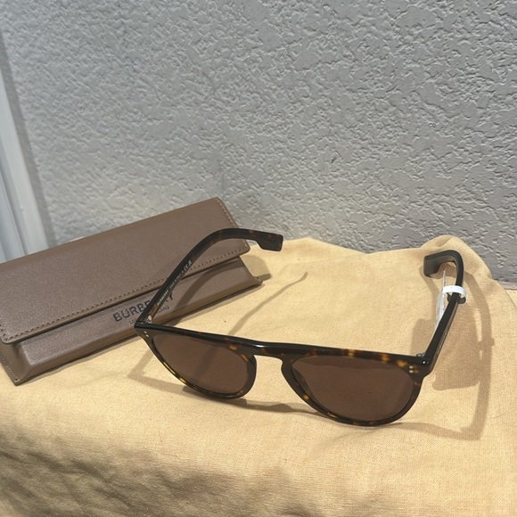Burberry Havana/Brown Sunglasses - Picture 4 of 6